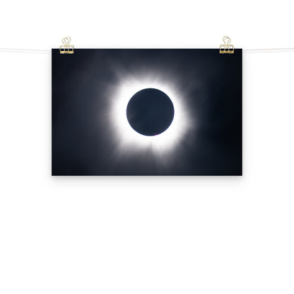 Eclipse Splendor: 2024 Solar Eclipse Totality Poster - Embrace the Celestial Phenomenon 🌞🌑
