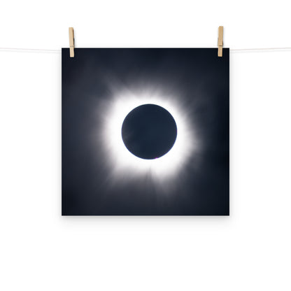 Eclipse Splendor: 2024 Solar Eclipse Totality Poster - Embrace the Celestial Phenomenon 🌞🌑
