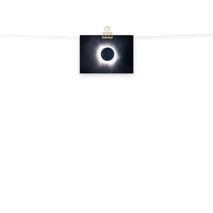 Eclipse Splendor: 2024 Solar Eclipse Totality Poster - Embrace the Celestial Phenomenon 🌞🌑
