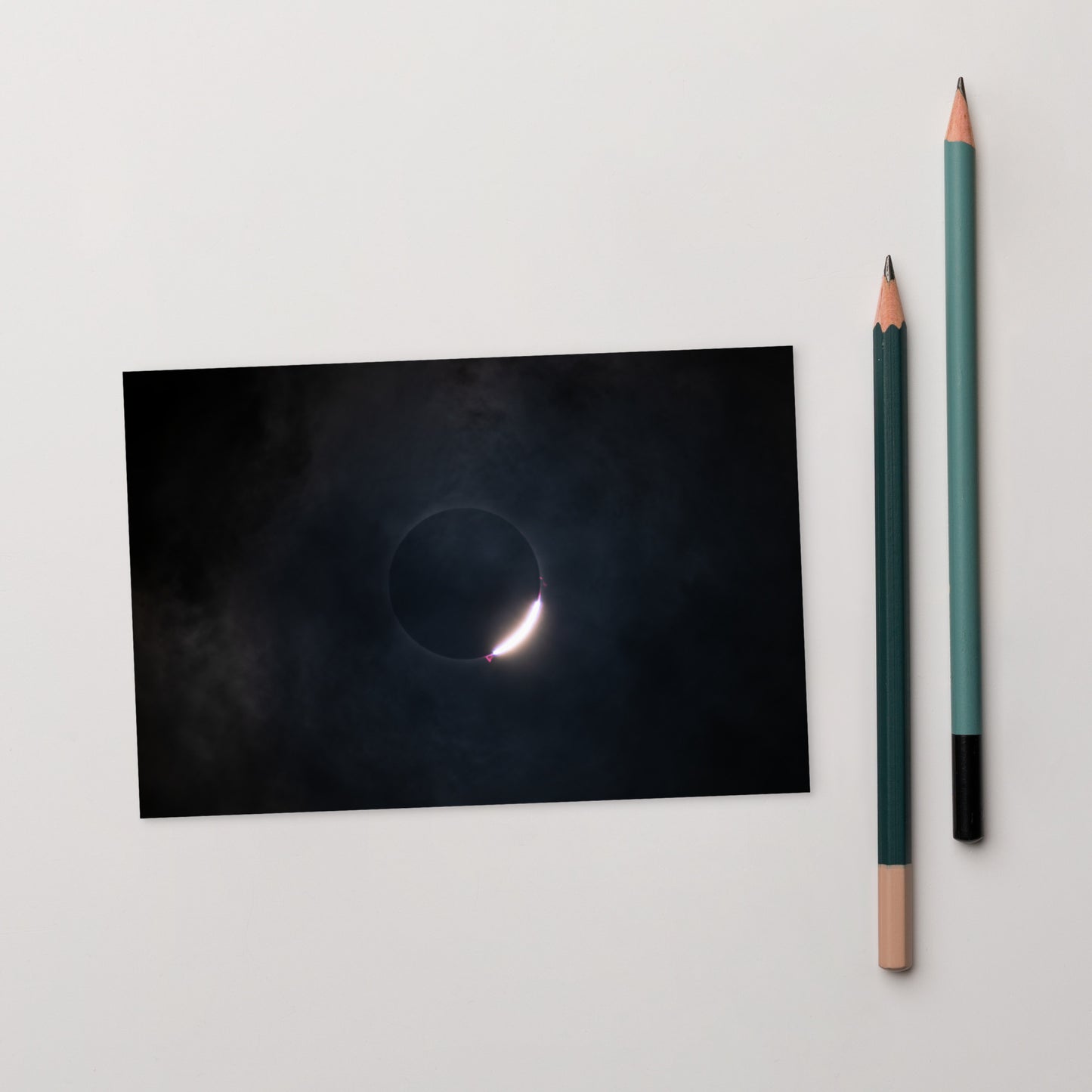 2024 Solar Eclipse Diamond Ring Postcard - Share Cosmic Wonders with Loved Ones Near and Far 🌞🌙